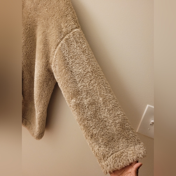 H&M women fur hoodie A6 - Picture 4 of 6